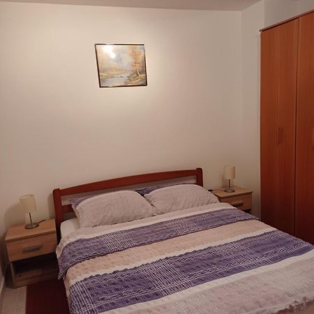 Apartman Koren Малинска Экстерьер фото