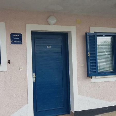 Apartman Koren Малинска Экстерьер фото