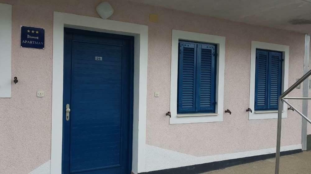 Apartman Koren Малинска Экстерьер фото