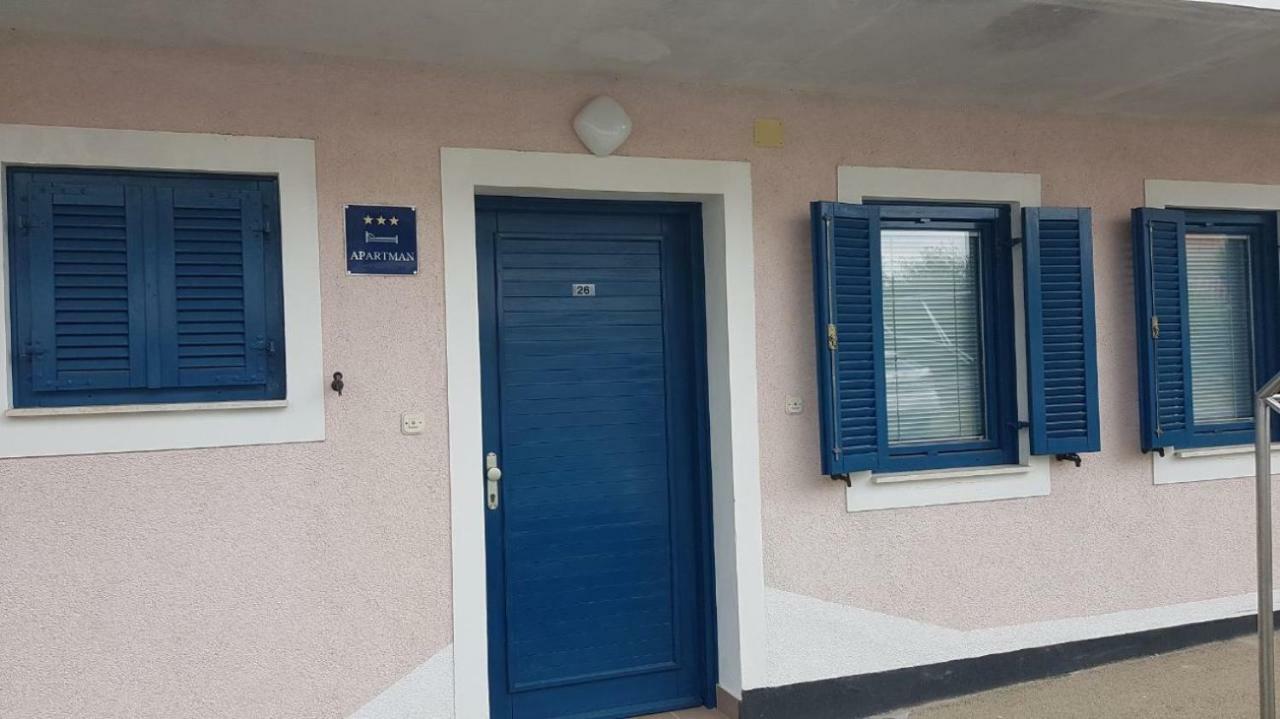 Apartman Koren Малинска Экстерьер фото